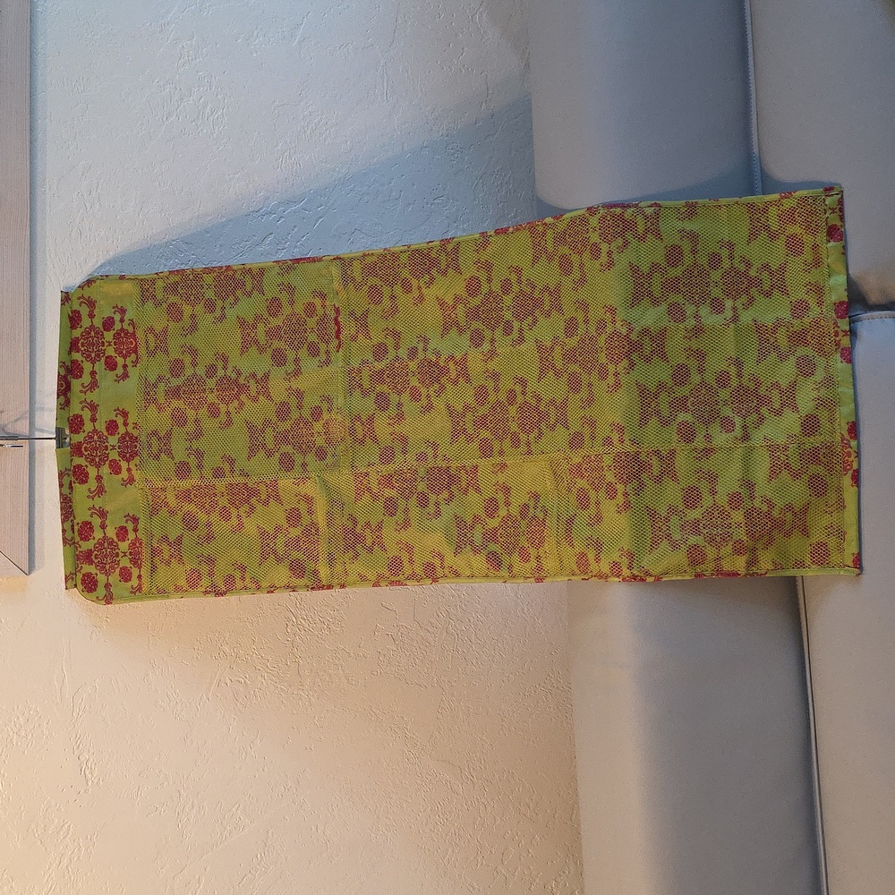 Homz Hanging Wrapping Paper, Gift Bag And Tag Storage NWOT - Picture 2 of 7